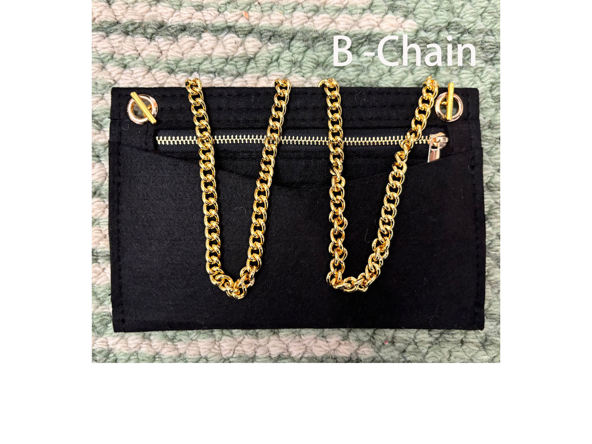 Niestandardowy rozmiar pasuje  – Monogram Custom Case recenzja i cena